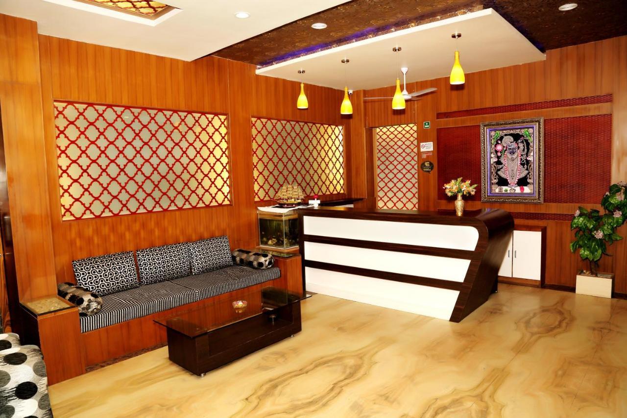 Narayans Leela Inn Udaipur Luaran gambar