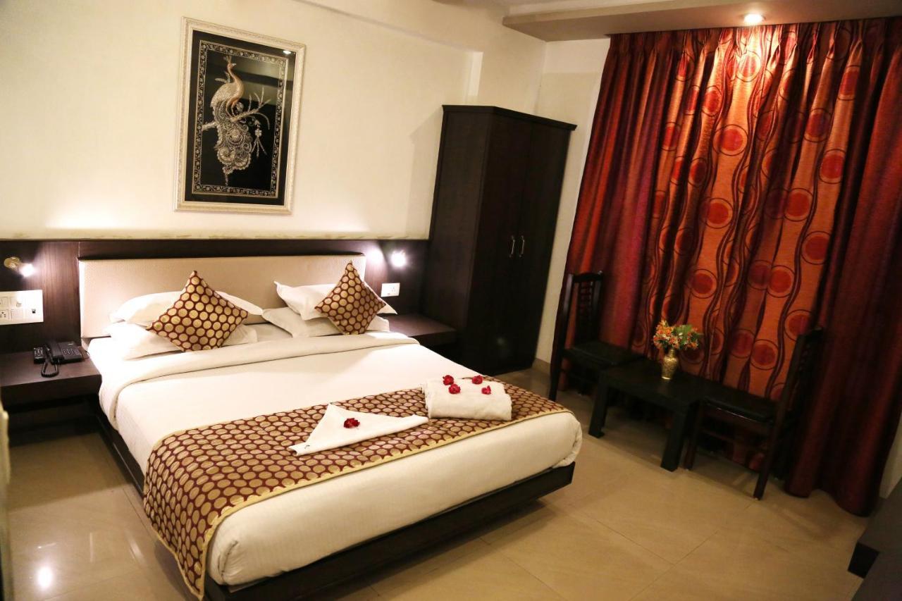 Narayans Leela Inn Udaipur Luaran gambar
