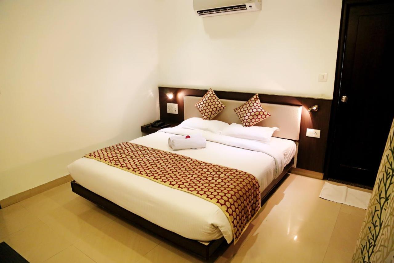Narayans Leela Inn Udaipur Luaran gambar