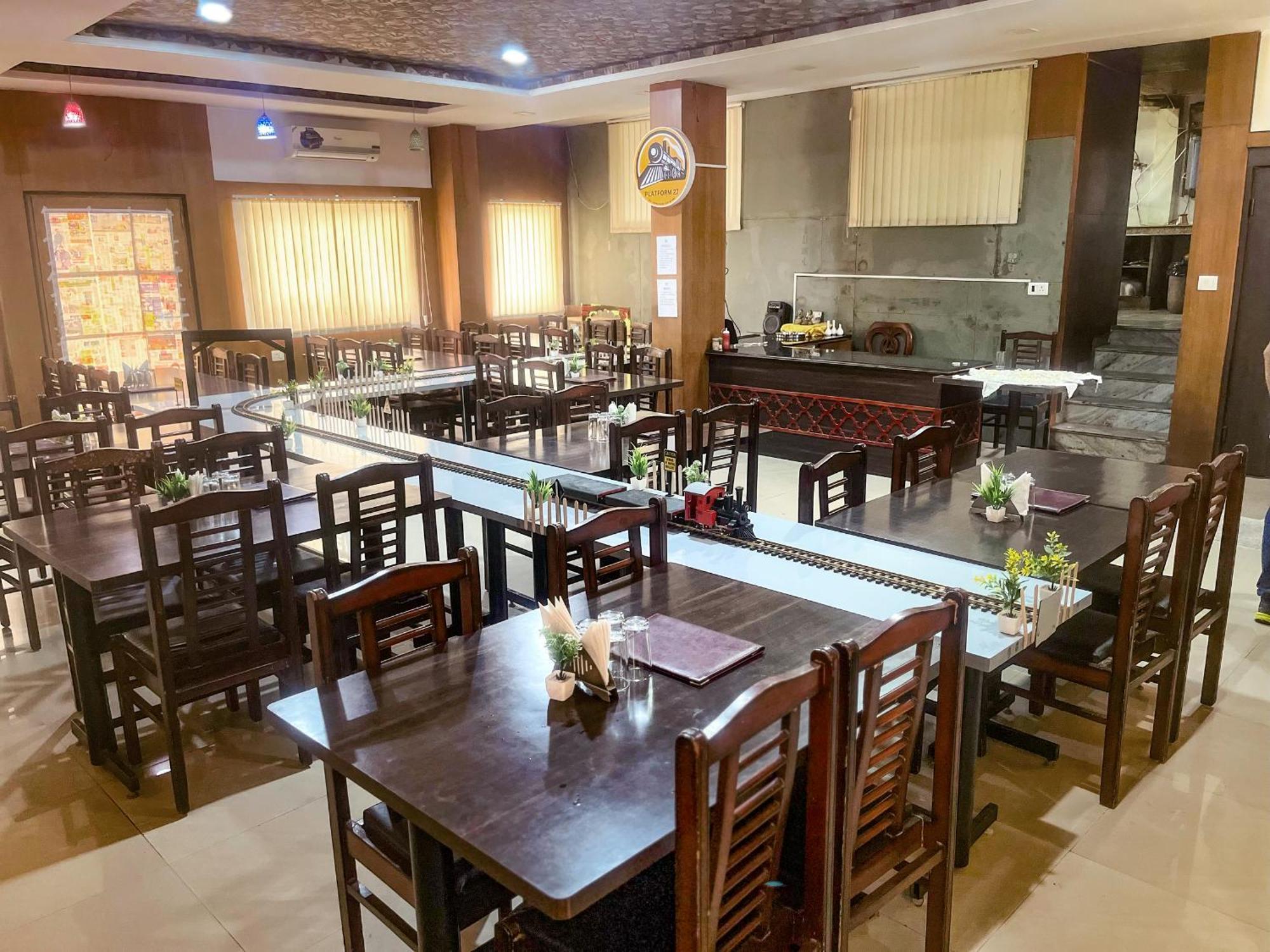Narayans Leela Inn Udaipur Luaran gambar
