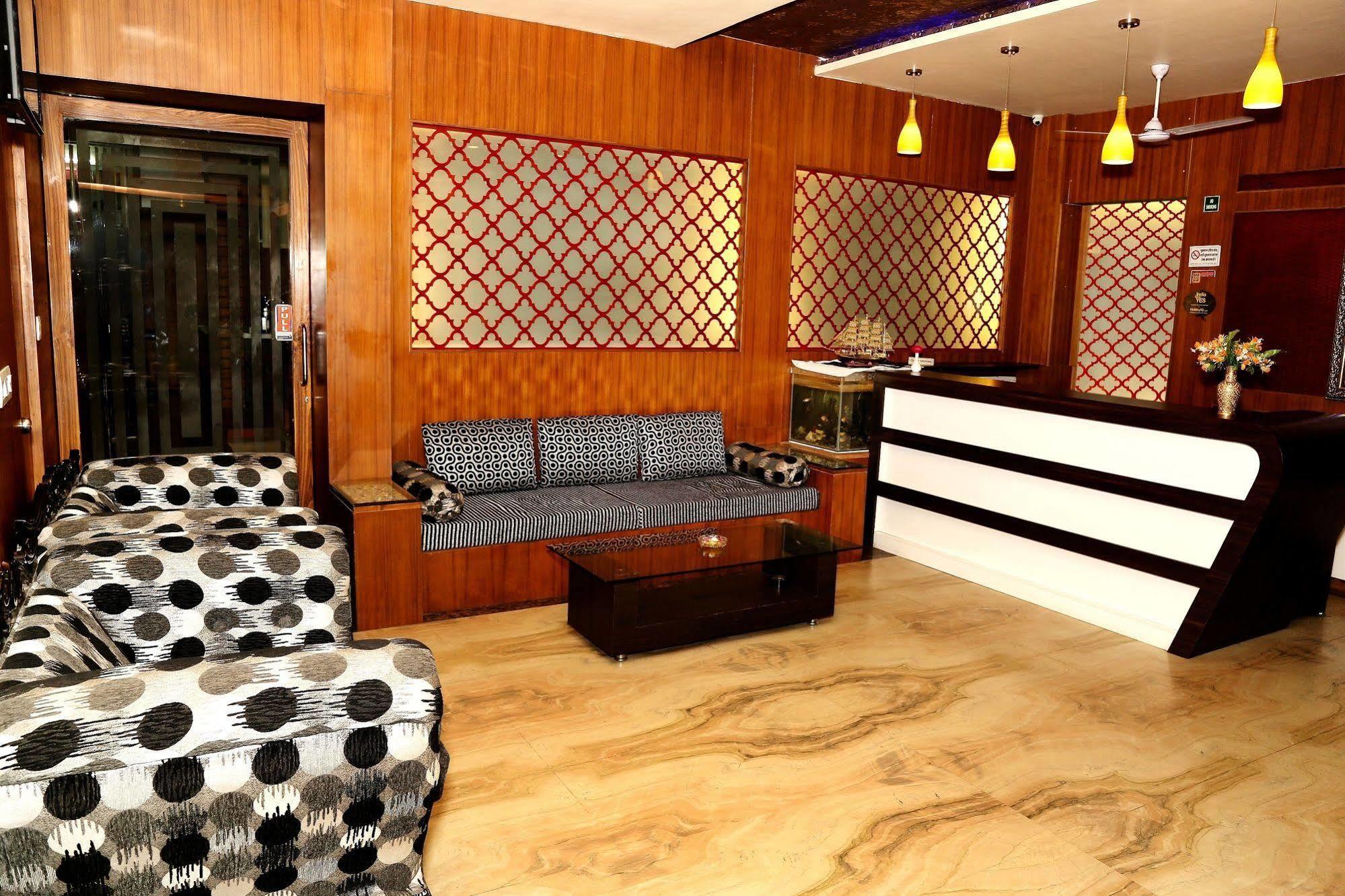 Narayans Leela Inn Udaipur Luaran gambar
